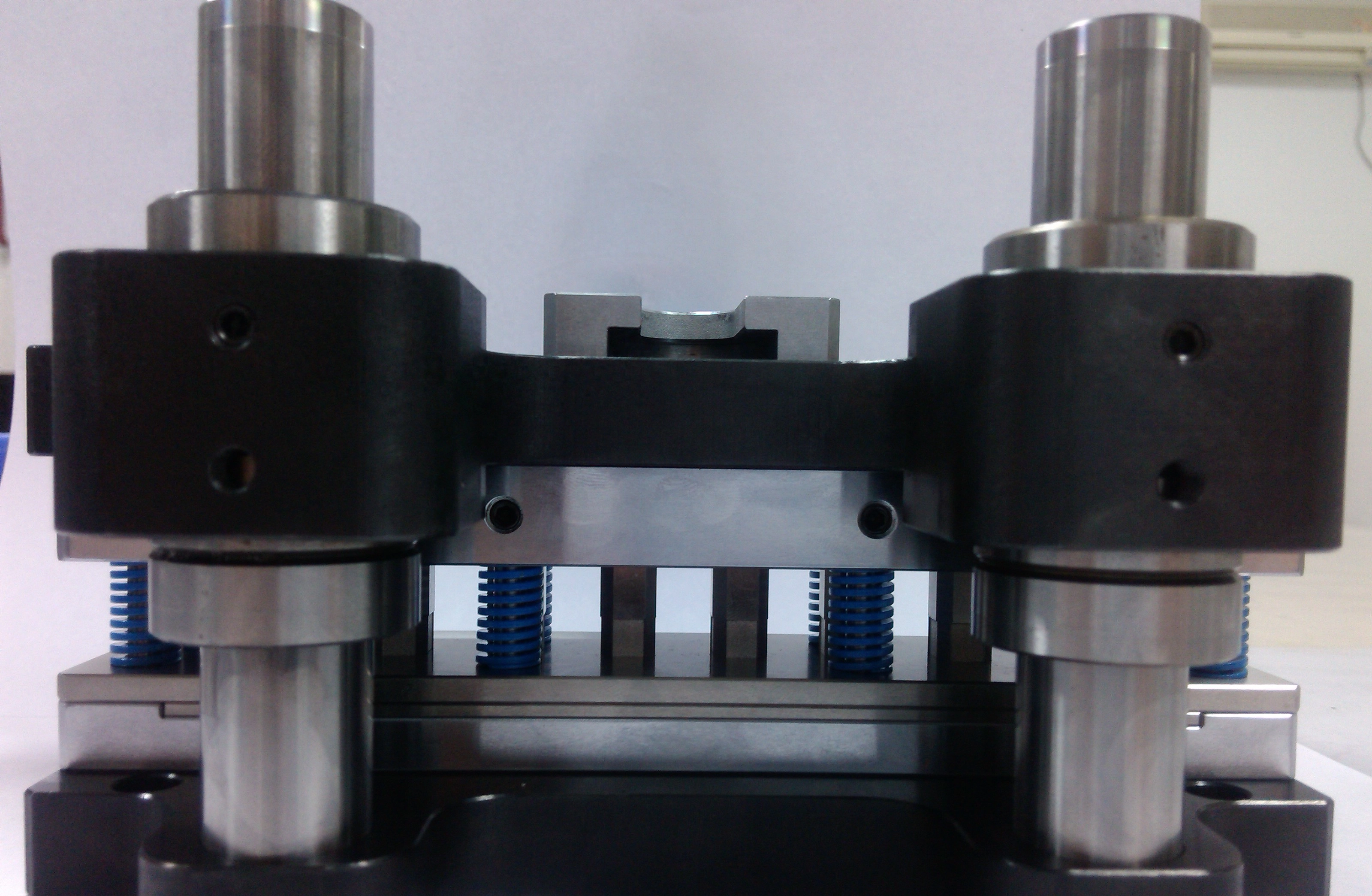 Core Link To Precise Mold Parts Handling To Improve Mold Performance